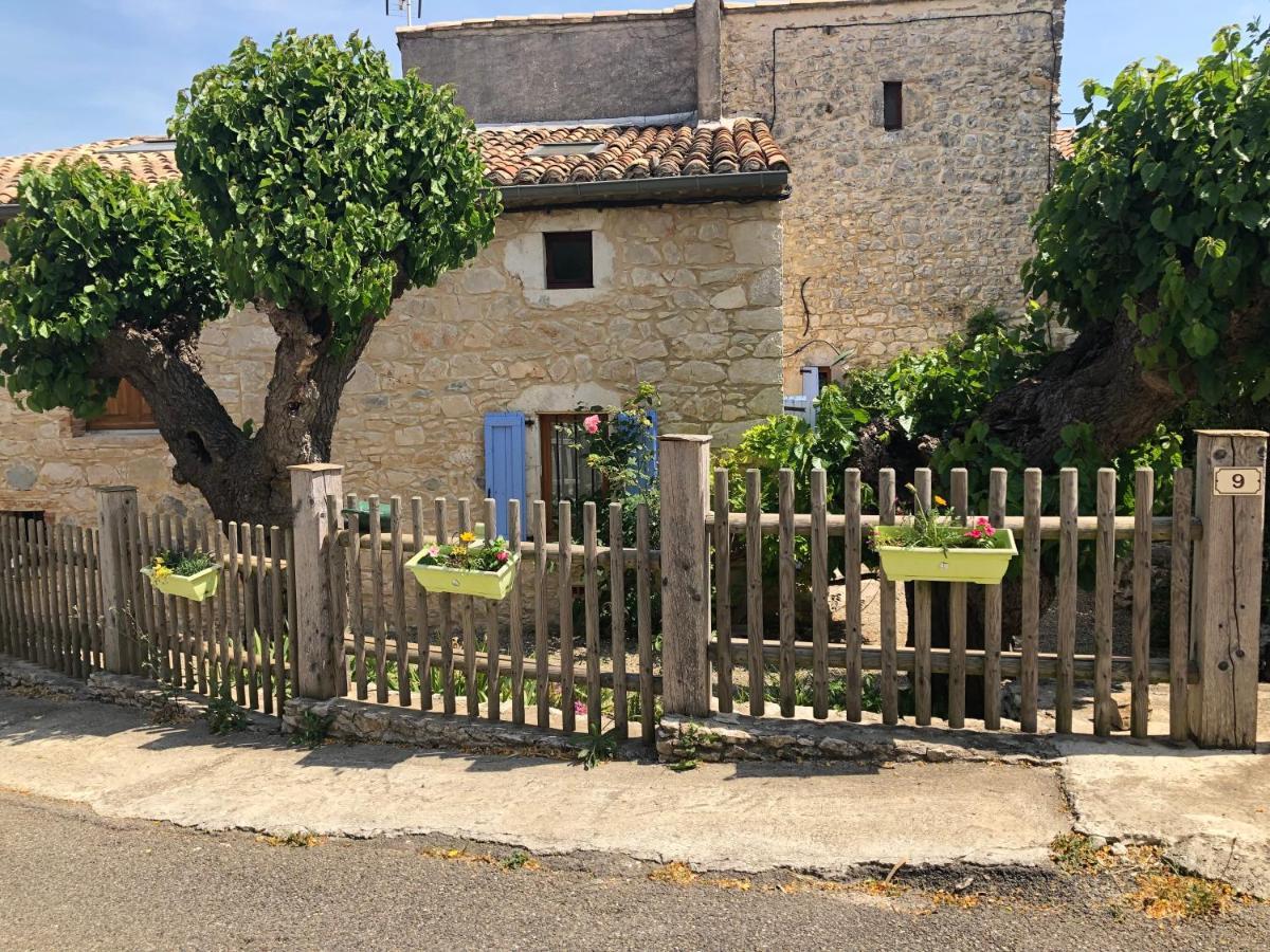La Petite Maison En Pierres Gras Buitenkant foto
