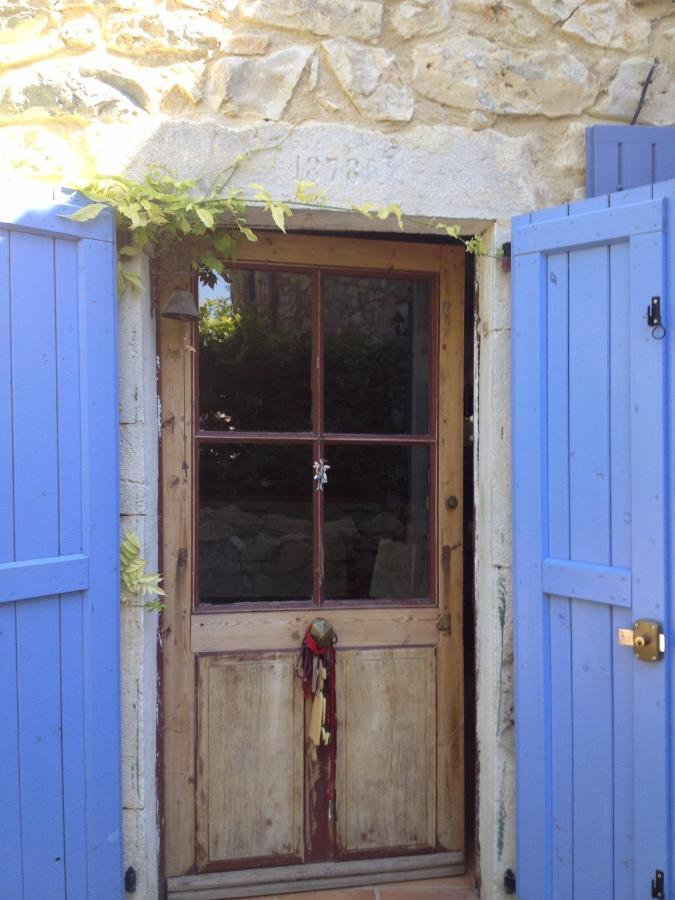 La Petite Maison En Pierres Gras Buitenkant foto